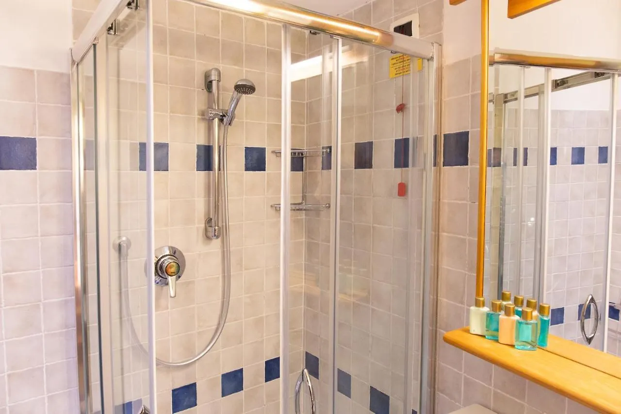 Via Mazzini - Francamaria Rooms Vernazza