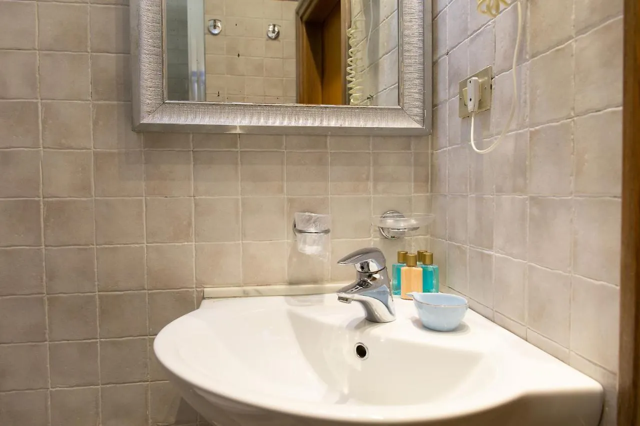 Via Mazzini - Francamaria Rooms Vernazza Italy