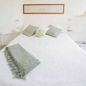  Aparthotel La Casa Di Eroico Vino